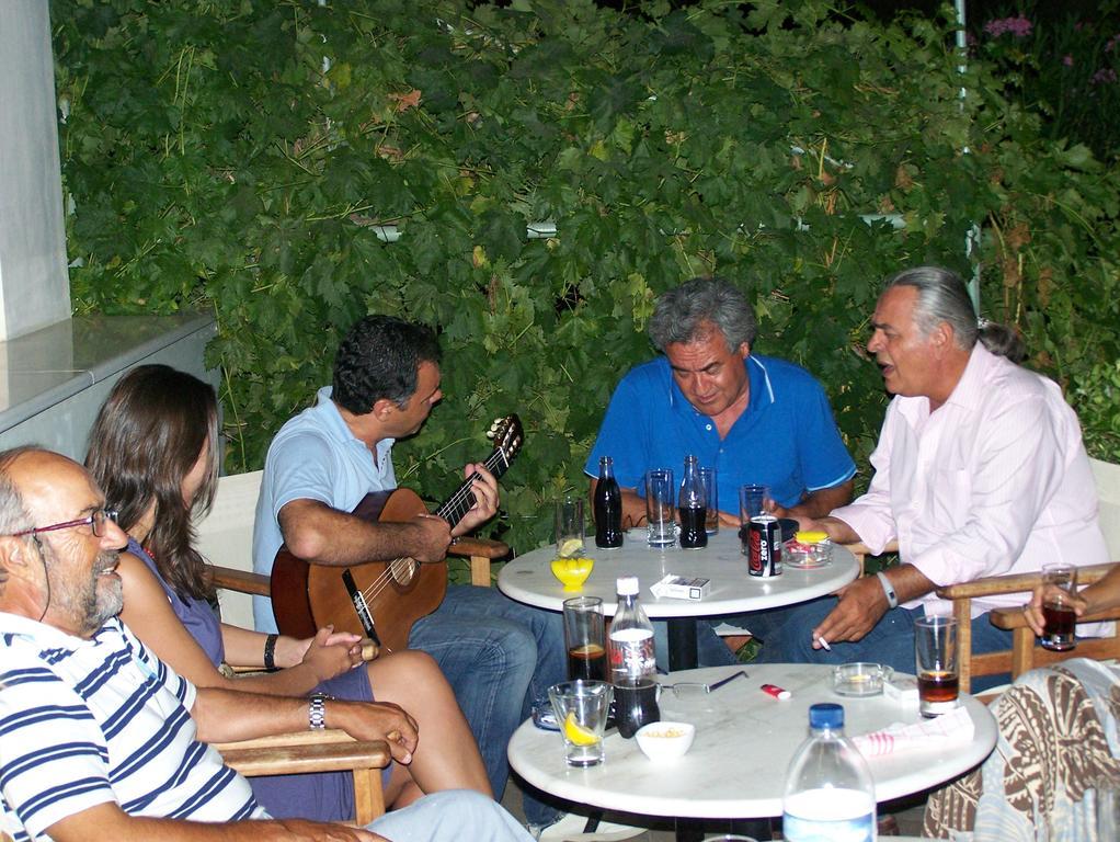 Avaton Hotel Lygourio Buitenkant foto