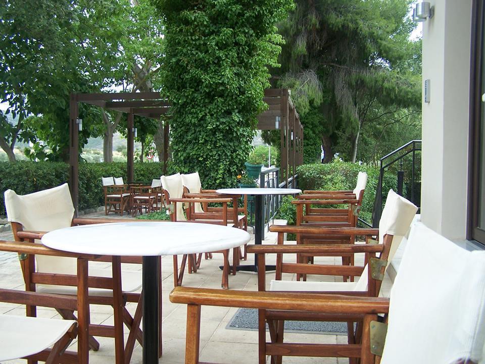 Avaton Hotel Lygourio Buitenkant foto